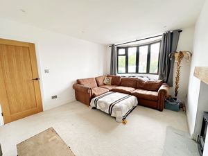 Living room - click for photo gallery